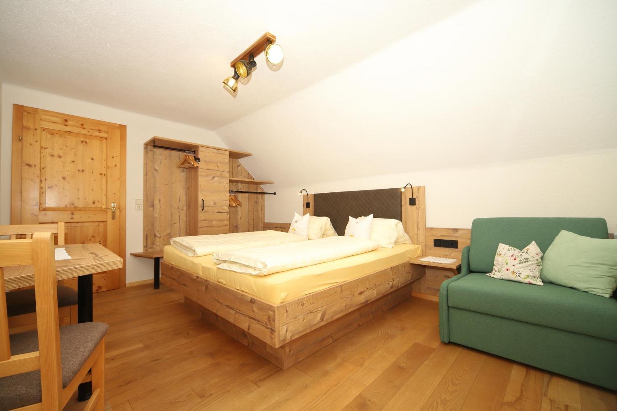 Linarhof Apartment Urlaub Am Bio Bauernhof Haus im Ennstal Bagian luar foto